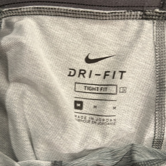 Nike pro workout tights - Picture 2 of 4